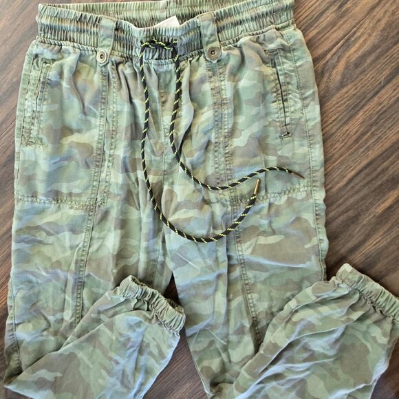 KNOX ROSE 90s Hippie Chic Style Camo Print Cargo Pants SIZE XS - Picture 1 of 7